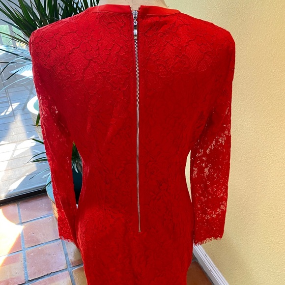 Guess, Long-Sleeve Lace Dress - Picture 5 of 7